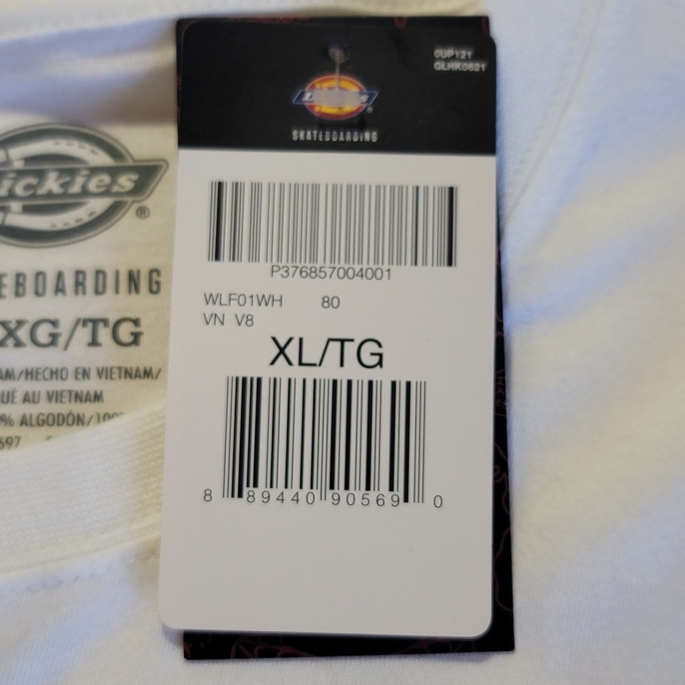 NWT Dickies Skateboarding T-Shirt Mens XL White Franky Villani Vampire L/S NEW - Picture 5 of 12